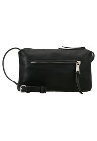 Borsa a tracolla in pelle nera con superficie texture, dotata di tasca frontale con zip, tracolla staccabile e design rettangolare minimalista.