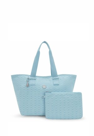 Borsa tote azzurra chiara con astuccio zip abbinato, caratterizzata da un motivo geometrico e doppie tracolle, su sfondo bianco.