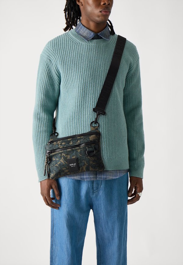 Umhängetasche - winter moos