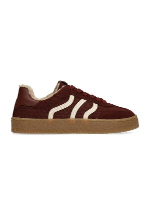 Manfield, Trainers - rot