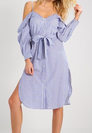 Vestido informal - light blue