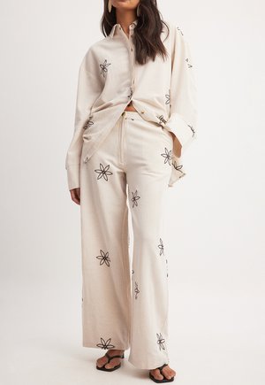 Trousers - beige