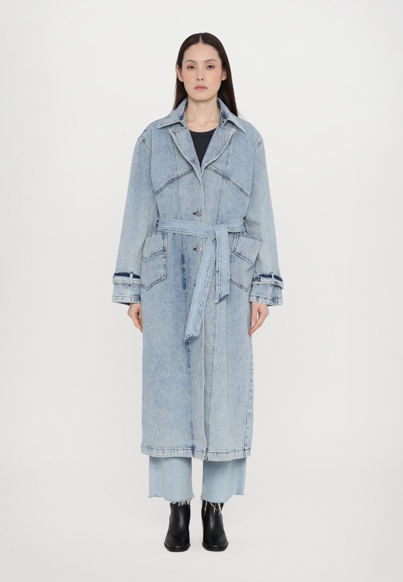 Stieglitz CAZ TRENCHCOAT - Trenchcoat - blue