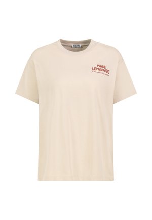 Beiges T-Shirt mit kurzen Ärmeln und rotem Schriftzug auf der Brust: „MAKE LEMONADE if life gives you lemons“ und Rundhalsausschnitt.