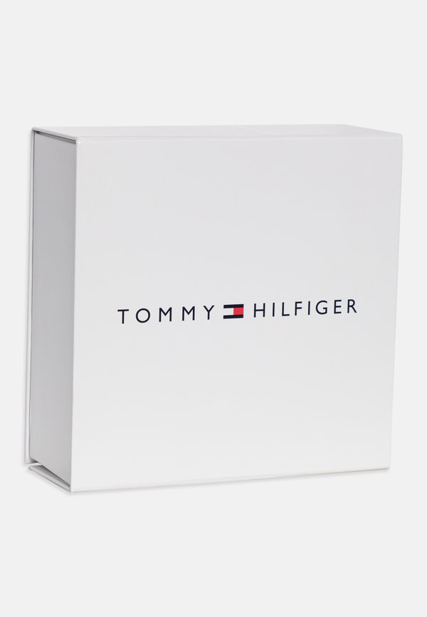 CABLE KNITTED COVERALL GIFTBOX UNISEX - Jumpsuit - classic beige4