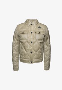 Vybráno, gray fog sbldc