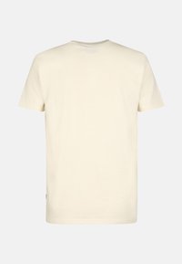 Lys beige t-shirt, kortærmet, rund hals, blød tekstur, glat stof, ensfarvet design, ingen synlige mønstre eller accenter.
