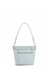 Jasnoniebieska skórzana torebka o teksturowanym wykończeniu, z paskiem w kropki i przednią kieszenią na zamek. Zawiera złote elementy ozdobne.