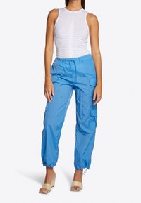 Rich & Royal Kapsáče - blue