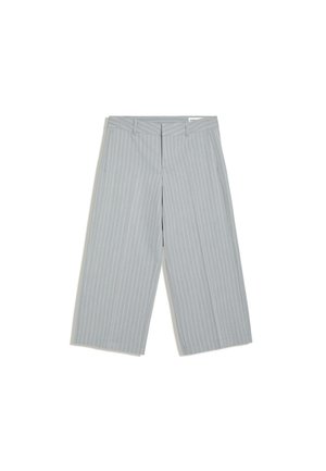 Bershka, STRAIGHT CAPRI TROUSERS - TROUSERS - Pantalon classique - grey
