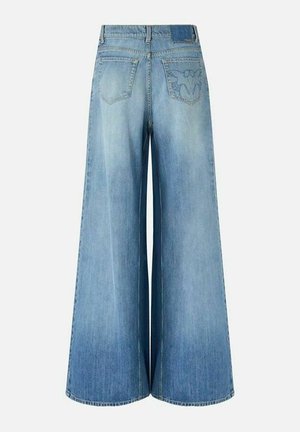 Jeans in denim azzurro chiaro a gamba larga con vita alta, due tasche posteriori e dettagli di effetto sbiadito delicato.