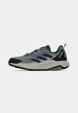 adidas Terrex, Vaelluskengät - grey three/legend ink/carbon