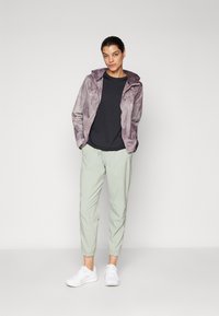 Nike Performance DRI-FIT FAST - Treniņtērpa apakšdaļas - jade horizon