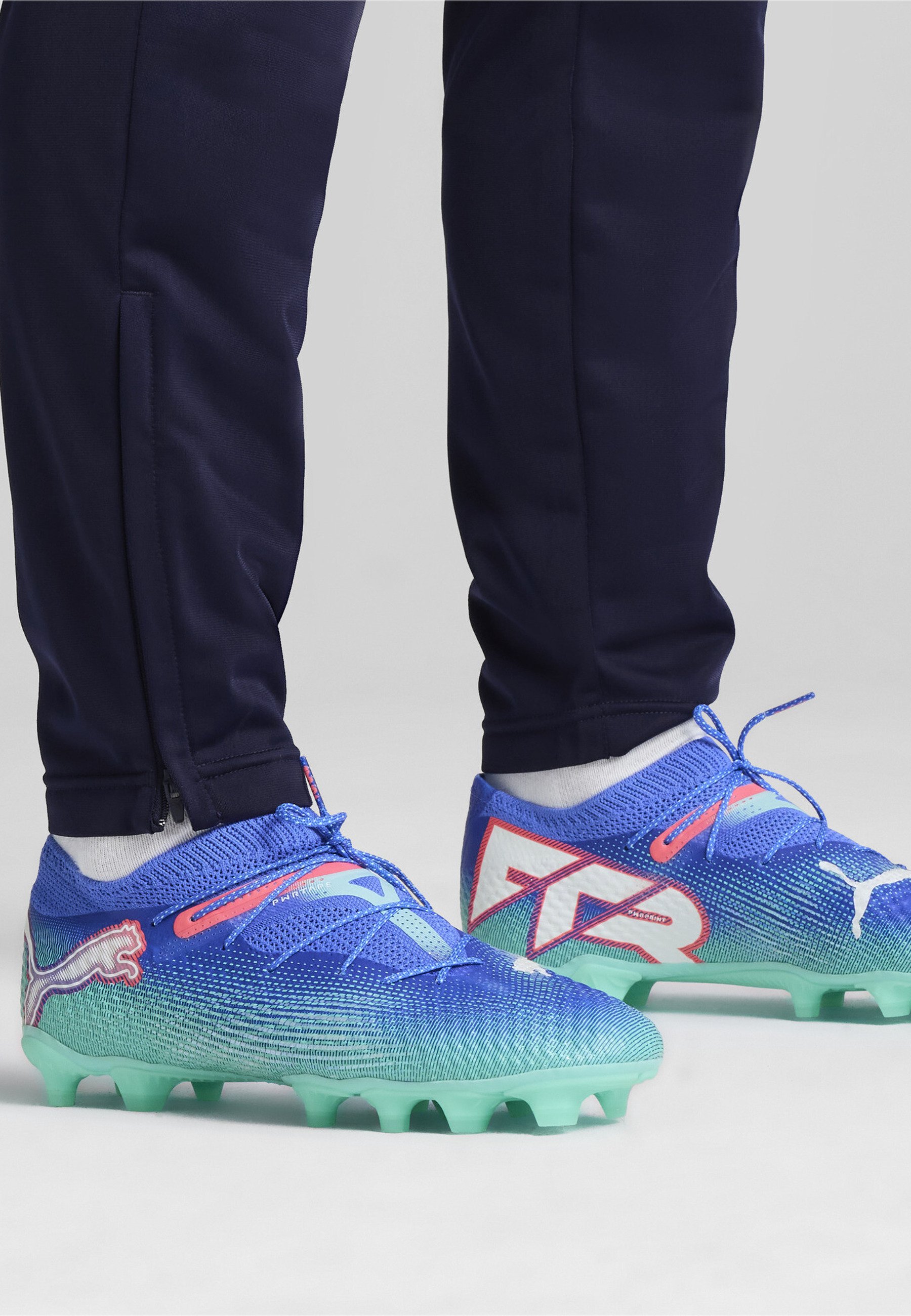 Puma FUTURE PRO Fußballschuhe Kunstrasen bluemazing- white
