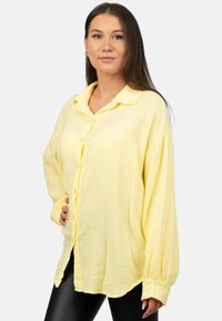 Reichstadt Button-down blouse - yellow