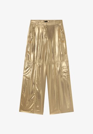 Zlatne metalne široke hlače s sjajnim finišem, koje imaju bočne džepove i strukturirani struk. Glatka tekstura i odvažan dizajn.