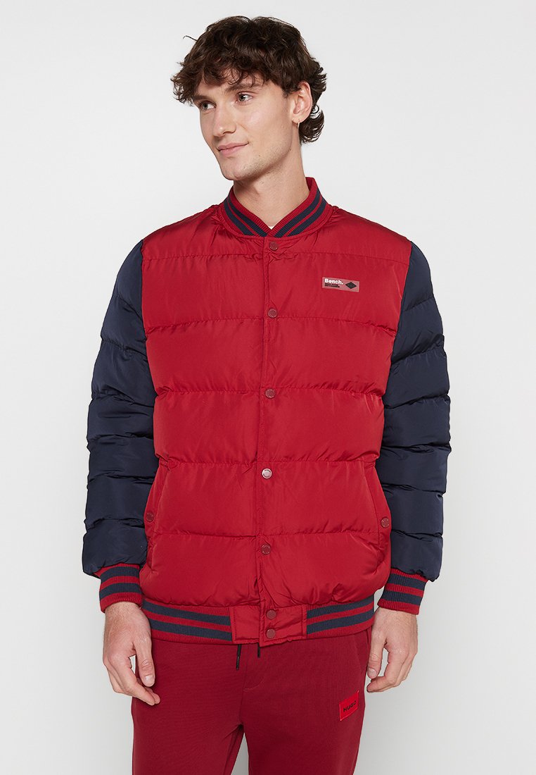 Bench Winterjas rood Bench Winterjas rood