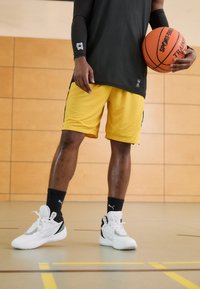 Puma - SHOT BLOCKER SHORT - Sports shorts - yellow sizzle/black Thumbnail Image 1