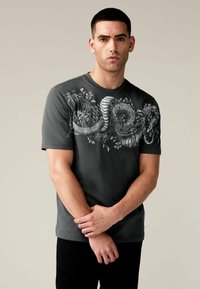 Next TATTOO FLORAL 3 PACK REGULAR FIT - T-shirt med print - white black khaki