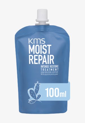 Pochette souple bleue avec bouchon blanc portant l’étiquette KMS Moist Repair Intense Restore Treatment, 100 ml, avec illustration de cactus.