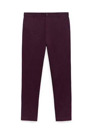 Burgunderfarbene Baumwollhose mit schmal zulaufendem Design, ausgestattet mit einem Reißverschluss, Knopfverschluss, zwei Seitentaschen und einer glatten Textur.