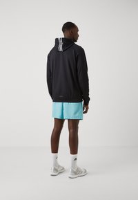 adidas Performance - Krótkie spodenki sportowe