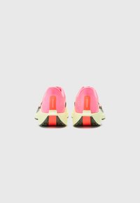 Thumbnail Image 6