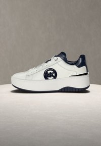 MICHAEL Michael Kors DOTTIE LACE UP - Športni copati - dress blues