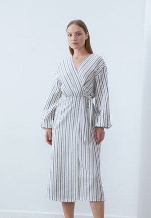 Anna Field LINEN BLEND DRESS - Päevakleit - white/grey