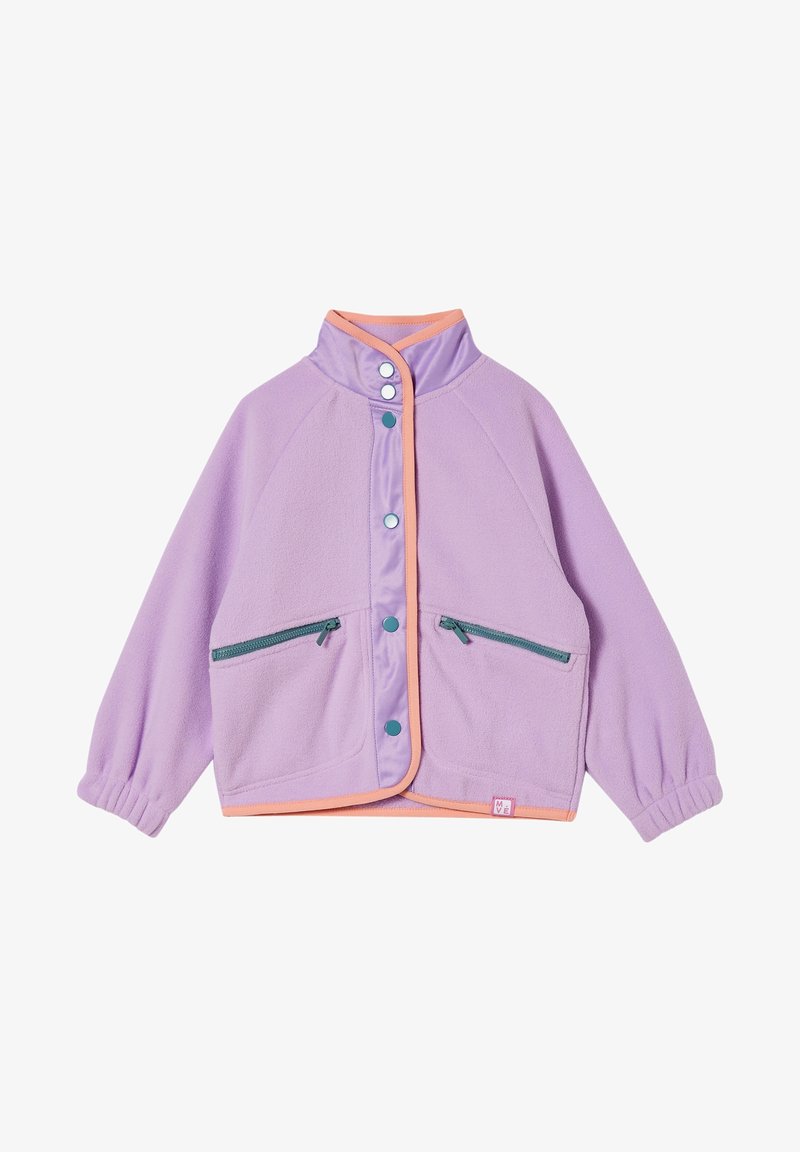 Kurtka polarowa w jasnym fioletowym kolorze z pomarańczowym kołnierzem, dwoma zielonymi kieszeniami na zamek i zapięciami na guziki. Posiada rękawy raglanowe oraz elastyczne mankiety.