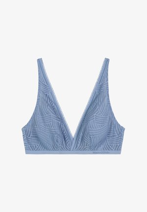 Lichtblauw kanten bralette met diepe V-hals, complexe geometrische patronen en dunne schouderbandjes op een witte achtergrond.