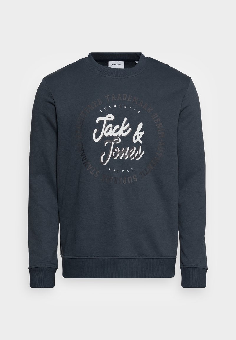 Sweat-shirt bleu foncé à col rond avec poignets et ourlet côtelés, doté du logo manuscrit blanc "Jack & Jones" et d'un motif circulaire de texte sur la poitrine.
