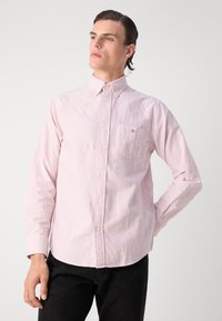 GANT REG OXFORD BANKER STRIPE  - Srajca - iron red