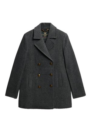 Manteau en chevron gris avec un design à double boutonnage, grands revers et quatre boutons dorés. Il comprend deux poches latérales.