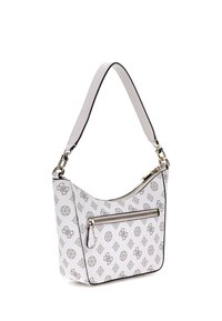 Sac à main blanc avec un motif logo gris, texture en cuir lisse, forme incurvée, bandoulière ajustable et une poche zippée à l'avant avec quincaillerie dorée.