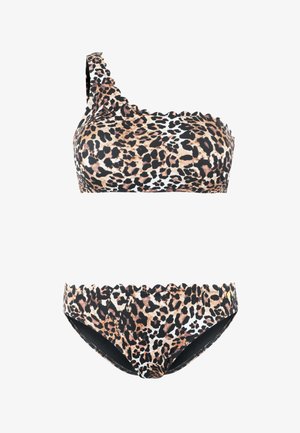 Set di bikini con stampa leopardata, caratterizzato da un top a spalla unica con bordi scallop e un fondo classico. Il materiale ha una texture liscia.