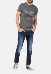 TIMEZONE Jeans Slim Fit - lagednavywash