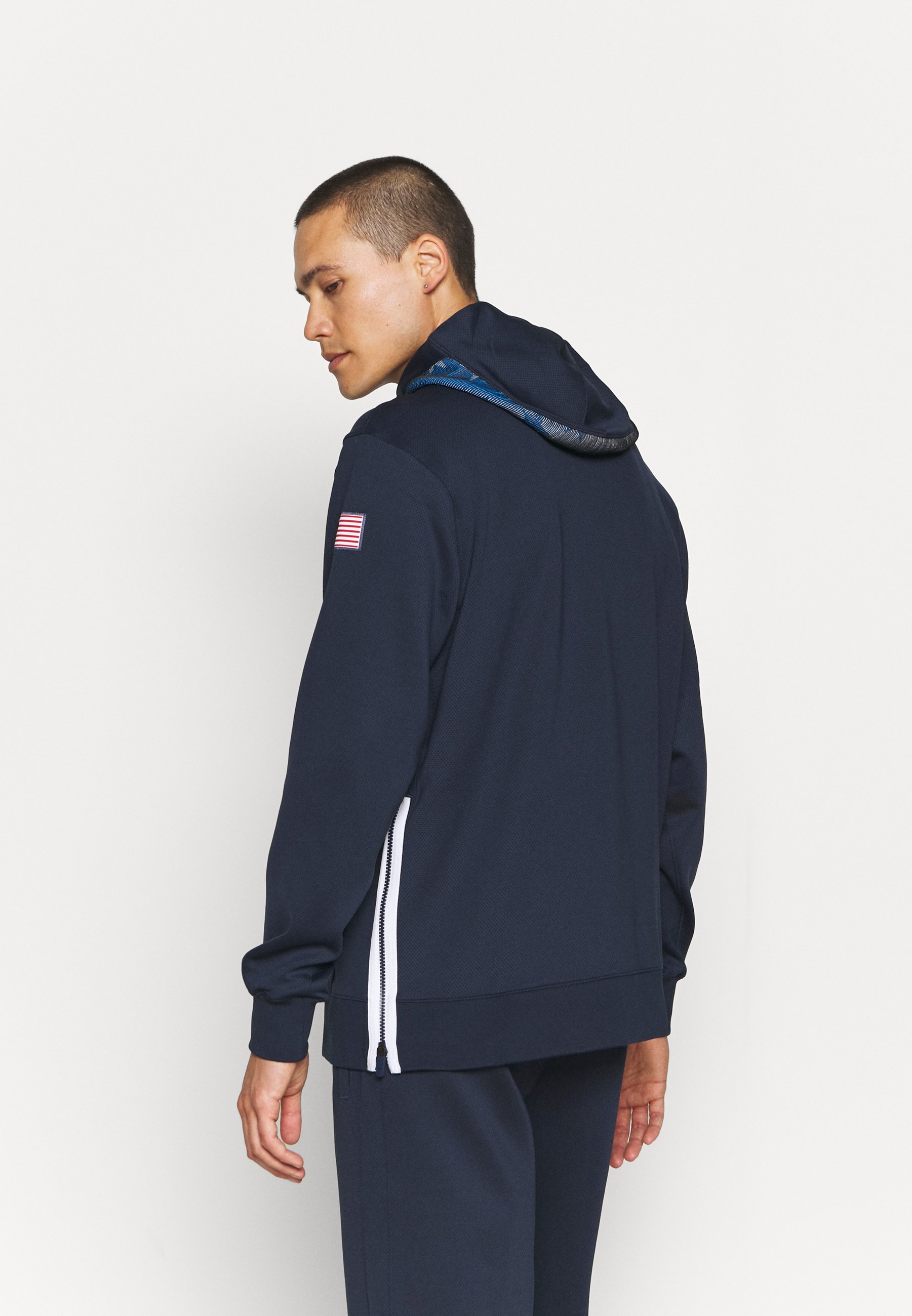 nike performance showtime