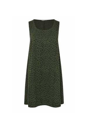 Mouwloos groen top met een panterprintpatroon. Heeft een ronde halslijn en een losse pasvorm. Gemaakt van een zachte stof met een gladde textuur.