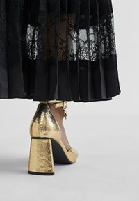 LOLA CASADEMUNT Maxi šaty - black