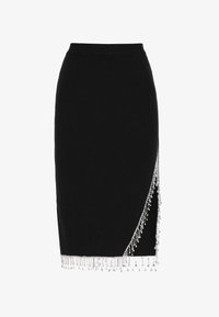 Sélectionné, schwarz