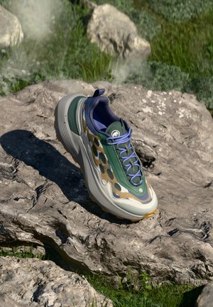 AENERGY ULTRA SEED LOW WOMEN - Hiking shoes - moss