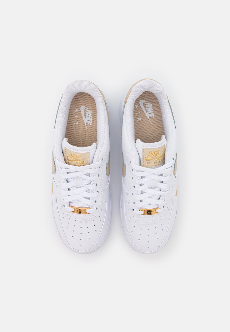 Wegrijden Lieve Zij zijn Nike Sportswear AIR FORCE 1 07 ESS - Baskets basses - white/rattan/blanc -  ZALANDO.FR