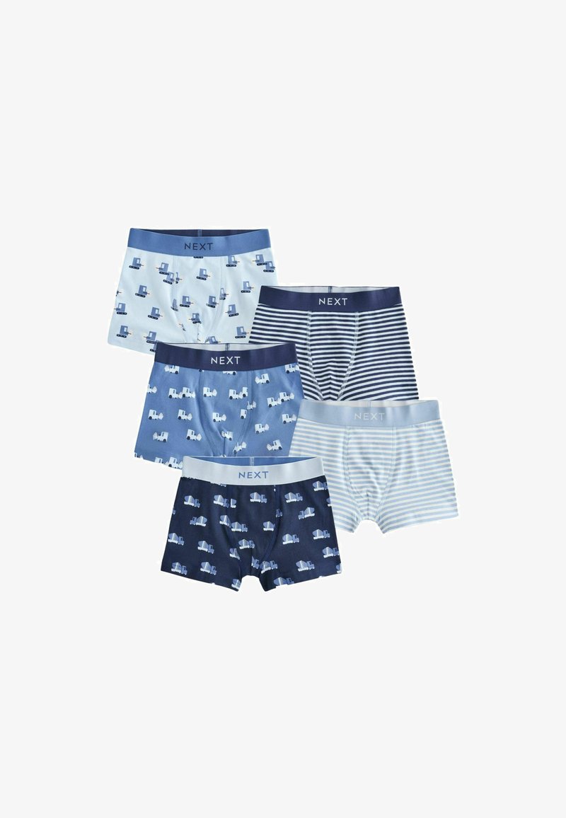 Cinq paires de boxers pour garçons en nuances de bleu avec des motifs de camions et des rayures, chacun doté d'une ceinture de marque portant la mention NEXT.