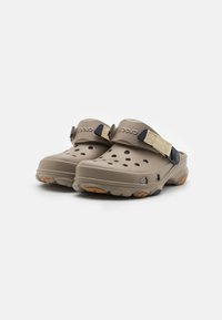 Crocs ALL TERRAIN - Sabots - khaki/multi-coloured