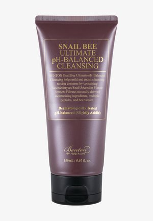 Benton SNAIL BEE ULTIMATE PH-BALANCED CLEANSING - Rengöringsolja
