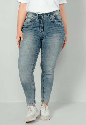 Jeans Skinny Push Up Fiorella Rubino | Autunno-Inverno 2024 | Cotone E Elastan | Vita Regolare - Foto 4