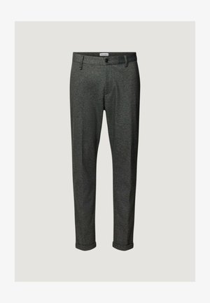 Pantalons noirs gris foncé, ajustés, avec un tissu texturé, coupe droite, poches avant, fermeture à un bouton, et ourlets finis.