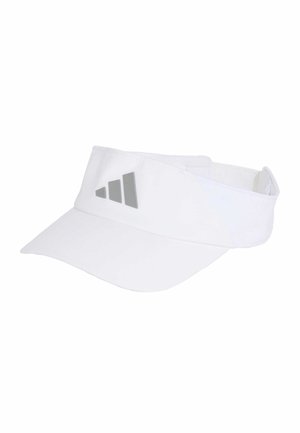 Visière de sport blanche avec une visière incurvée et un logo composé de trois bandes triangulaires grises sur la bande avant.