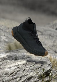 Δεν επιλέχθηκε, core black/brown oxide